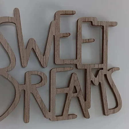 Sweet Dreams Визе